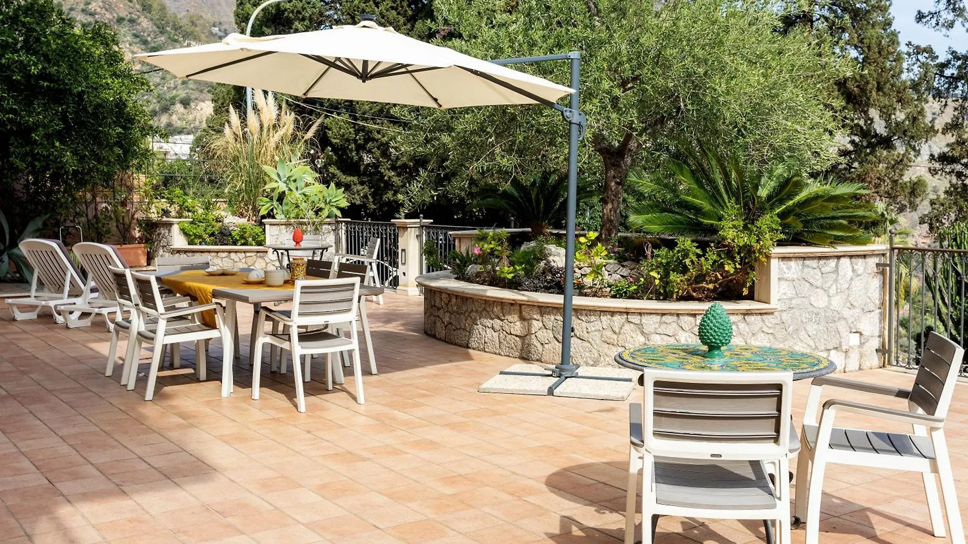 Villa Maremonti タオルミーナ